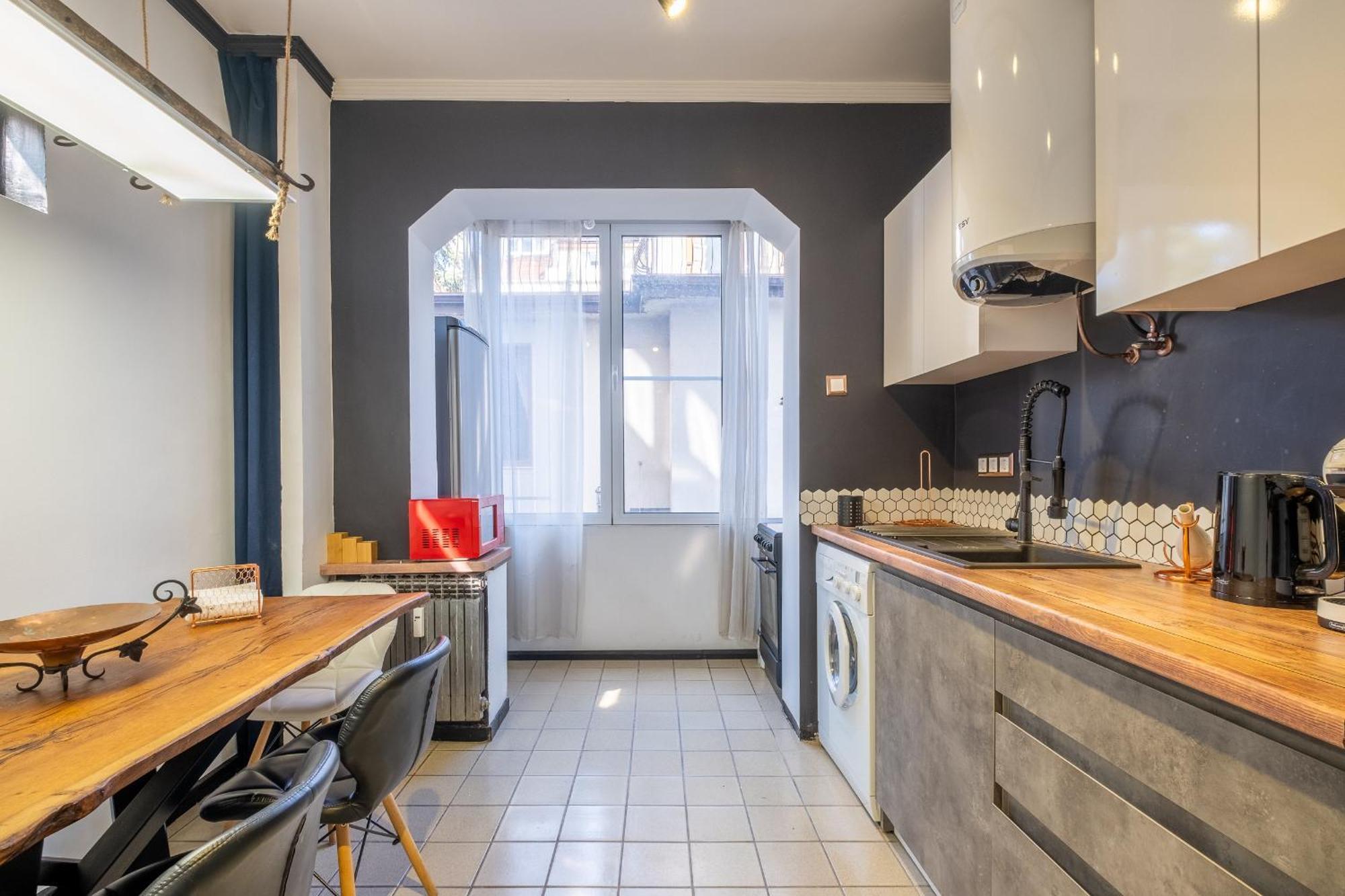 Modern , Spacious 2Br Apartment In Top Center Sofia Eksteriør billede