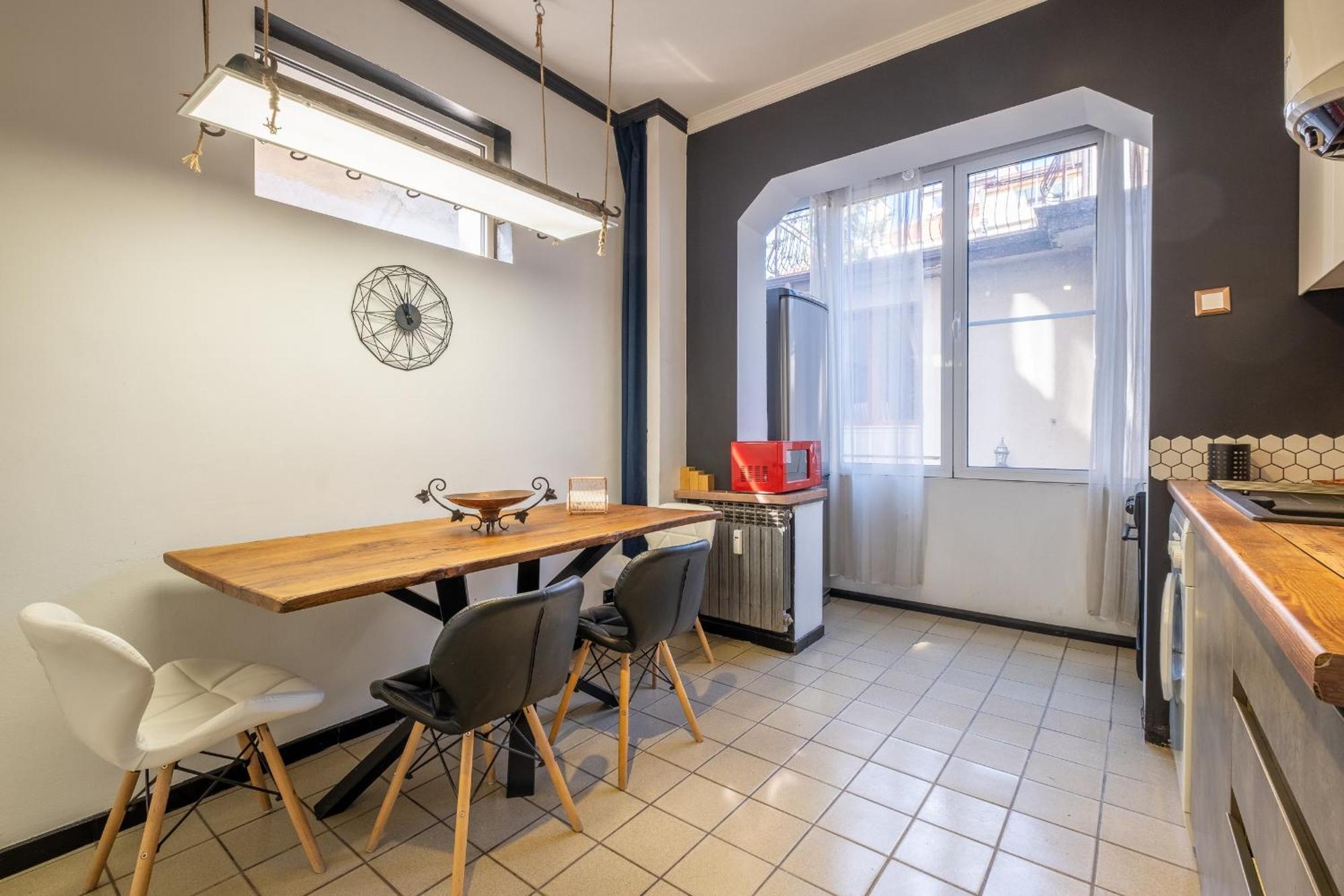 Modern , Spacious 2Br Apartment In Top Center Sofia Eksteriør billede