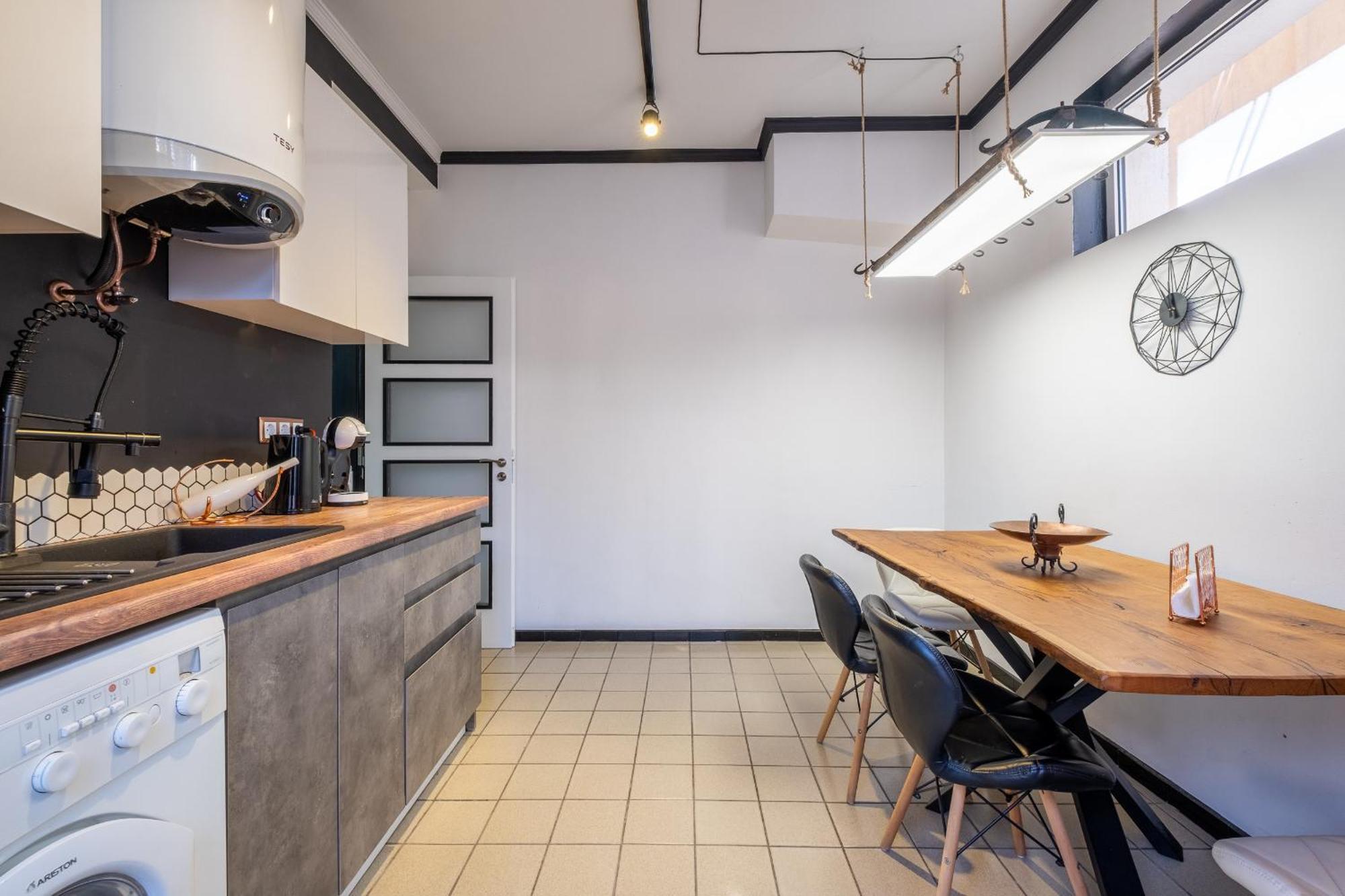 Modern , Spacious 2Br Apartment In Top Center Sofia Eksteriør billede